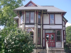 207 S Eastern Ave, Joliet, IL 60433 