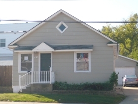 1411 GRAND AVE, WAUKEGAN, IL 60085 