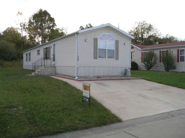 209 Woodland Trails Drive, Collinsville, IL 62234 