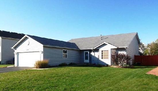 2424 Foxtail Court, Crest Hill, IL 60403 