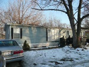 327 Hickory Lane, Justice, IL 60458 