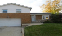 1670 Charleston Ct, Melrose Park, IL 60160 