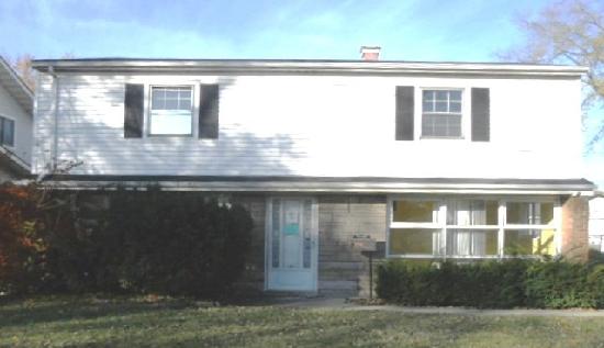 17318 Walter St, Lansing, IL 60438 