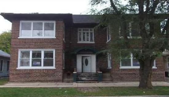 13-15 N.West Street, Aurora, IL 60505 