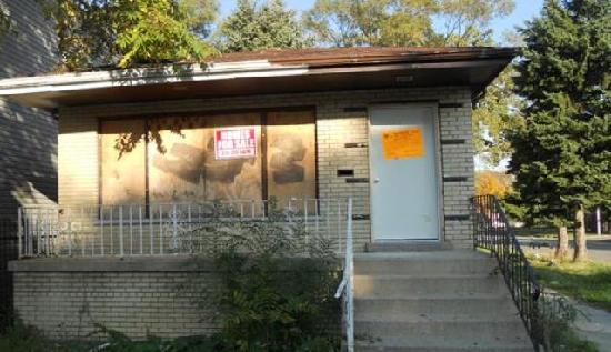 7159 Damen Avenue S, Chicago, IL 60617 