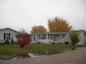 23 Chrissy Dr, Sandwich, IL 60548 