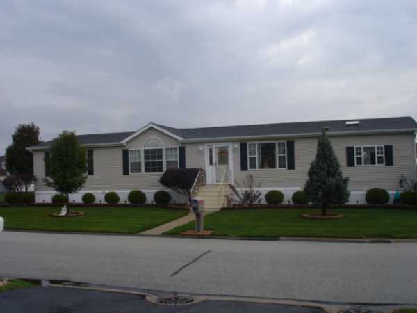41 Drake, Beecher, IL 60401 