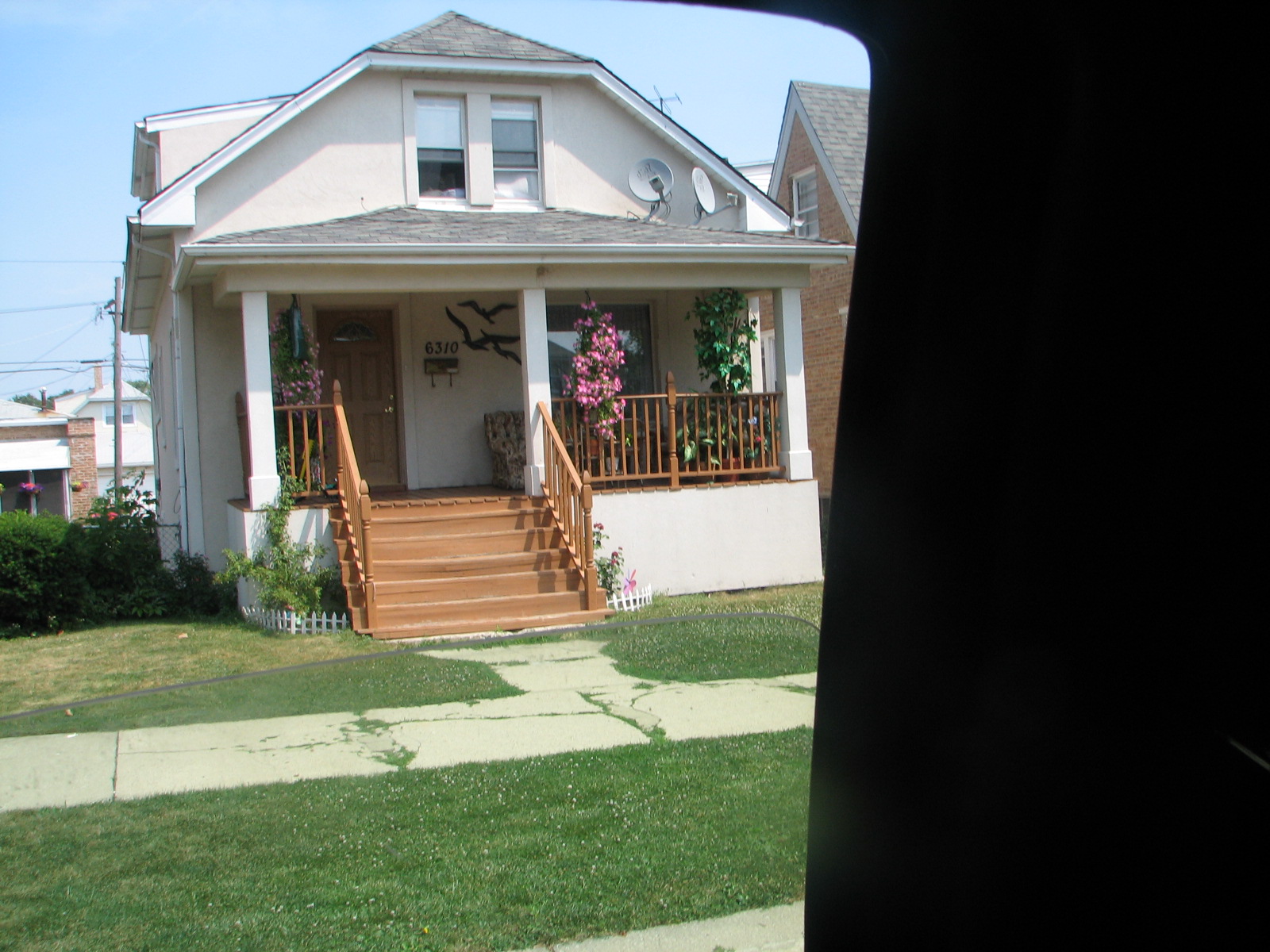 6310 Henderson St, Chicago, IL 60634 