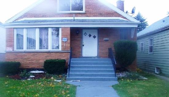 5138 S Long Ave, Chicago, IL 60638 