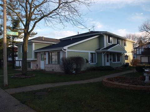 1497 Sacramento Dr, Hanover Park, IL 60133 