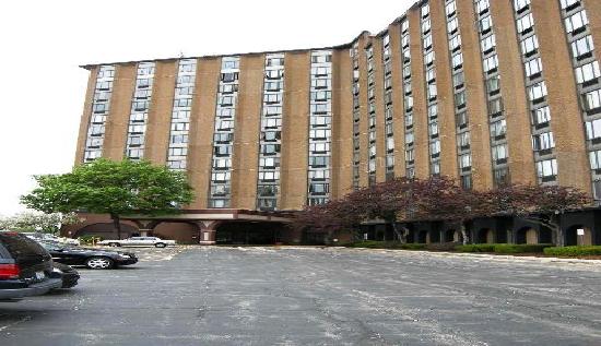 1 Renaissance Place Unit# 214, Palatine, IL 60067 