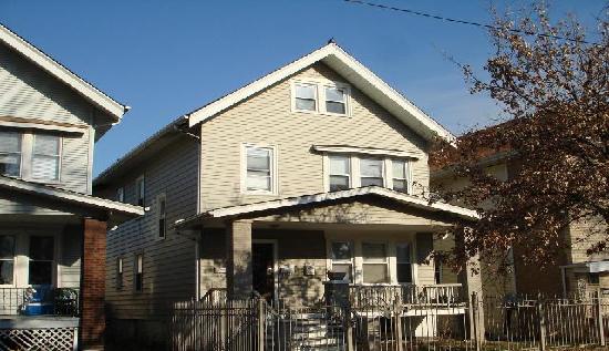 4126 West Newport Avenue, Chicago, IL 60641 