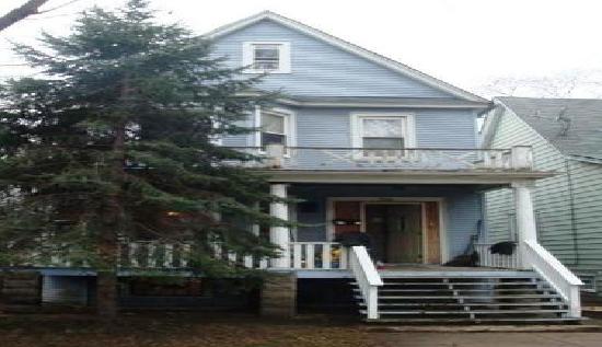 904 N Lawler Ave, Chicago, IL 60651 