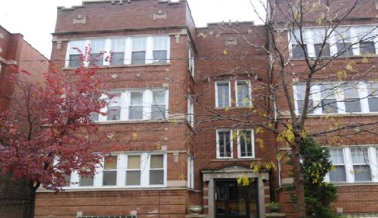 6839 S Ridgeland Ave 302, Chicago, IL 60649 