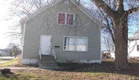 1030 East Locust Street, Dekalb, IL 60115 