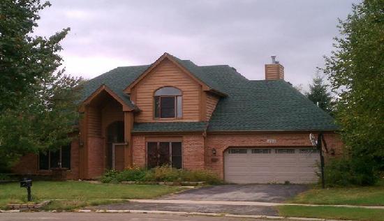 235 Ashley Court, Oswego, IL 60543 