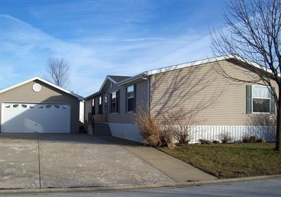 1049 apple ln, Manteno, IL 60950 