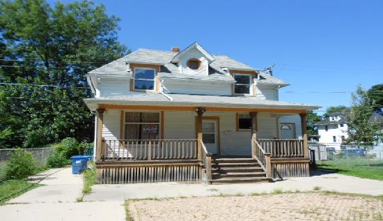 306 North 3rd Avenue, Maywood, IL 60153 