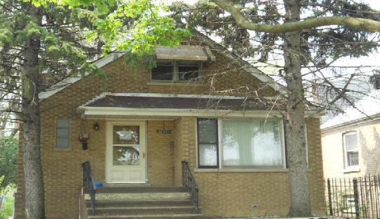 12110 South Bishop Street, Chicago, IL 60643 