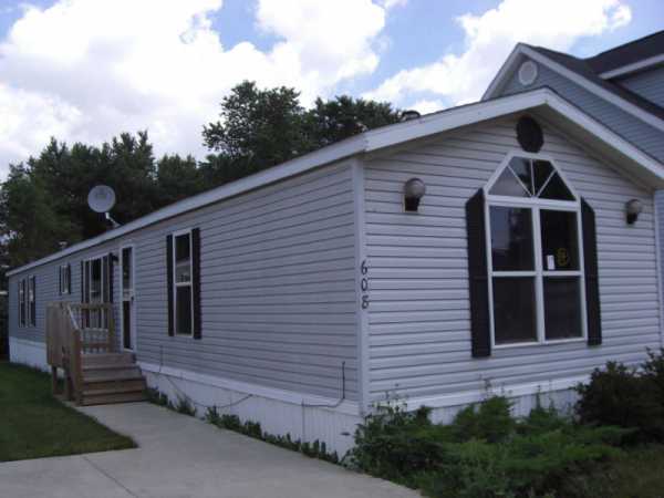 608 Sterling West, Justice, IL 60458 