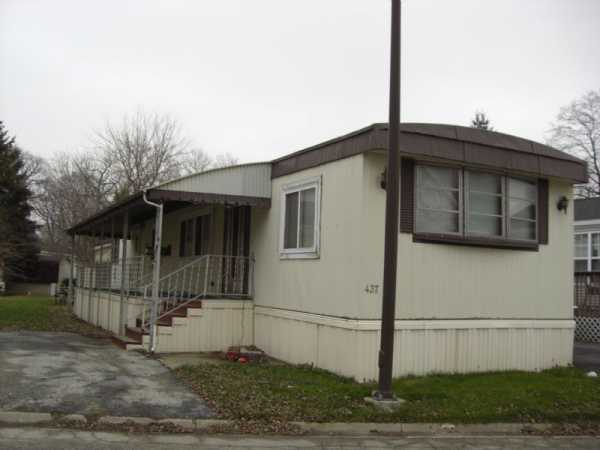 437 Sterling East, Justice, IL 60458 