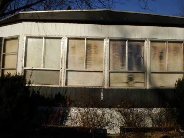 162 Chariot, Wheeling, IL 60090 