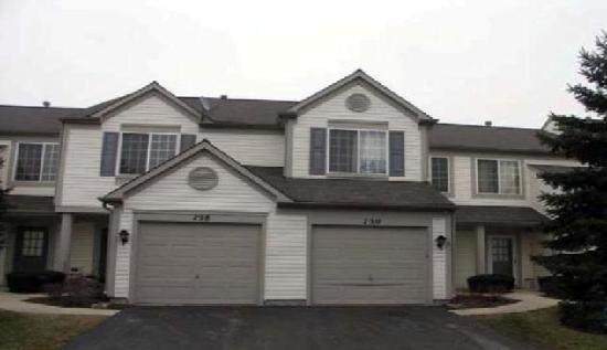 730 Blossom Court 203, Naperville, IL 60540 