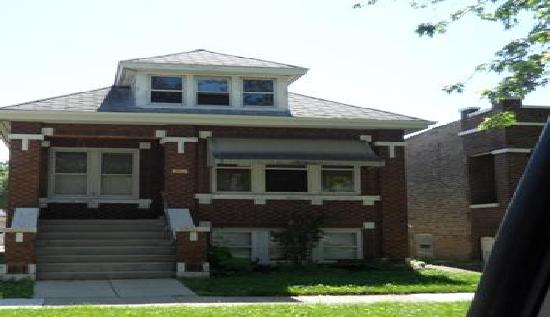 3543 South Elmwood Avenue, Berwyn, IL 60402 