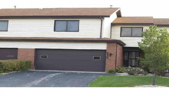 19655 Lake Shore Drive, Lynwood, IL 60411 