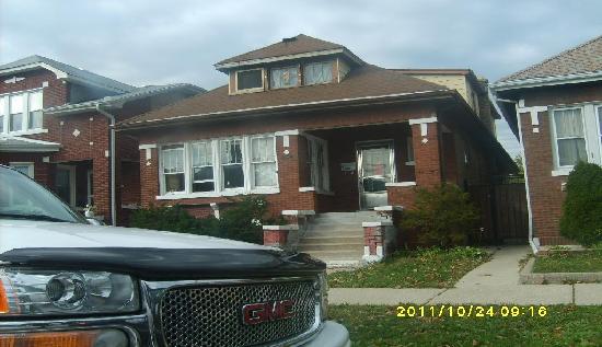 3108 N Linder Ave, Chicago, IL 60641 