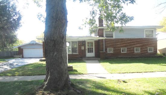 846 Willow Drive, Chicago Heights, IL 60411 