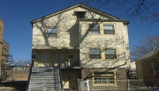 1827 North Kedvale Avenue, Chicago, IL 60639 