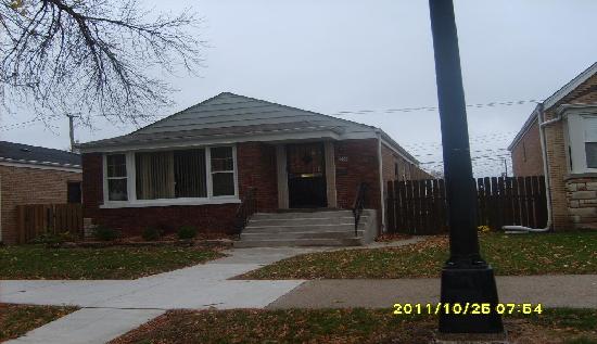 2914 West 82nd Street, Chicago, IL 60652 