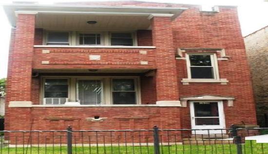 1639 W Farragut Ave, Chicago, IL 60640 