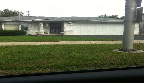 1204 East 154th Street, South Holland, IL 60473 