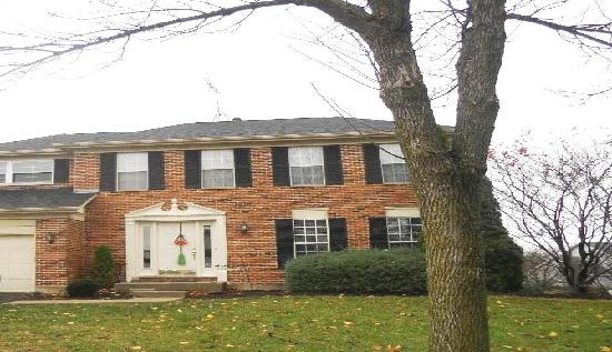 1116 Regency Ln, Carol Stream, IL 60188 