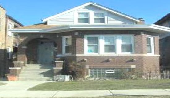 2855 N Mobile Ave, Chicago, IL 60634 