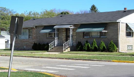 3421 Wilcox Ave, Bellwood, IL 60104 