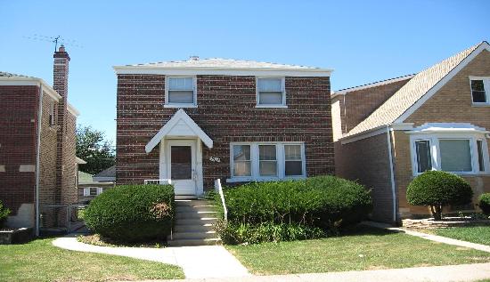 1634 Clarence Avenue, Berwyn, IL 60402 