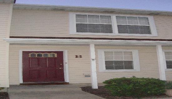 655 West Liberty Street # B, Wauconda, IL 60084 