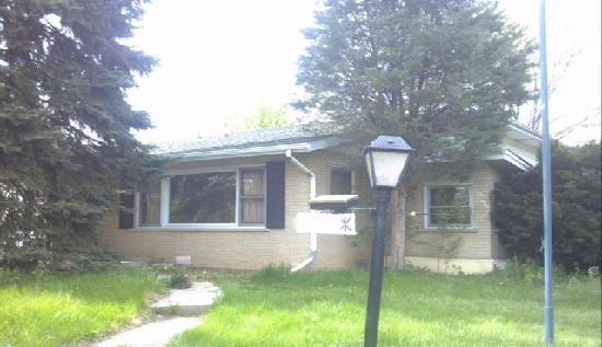 8100 West 83rd Street, Justice, IL 60458 