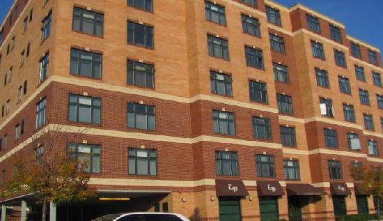 1930 North Harlem Avenue Apt 703, Elmwood Park, IL 60707 
