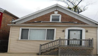 2647 West Gladys Avenue, Chicago, IL 60612 