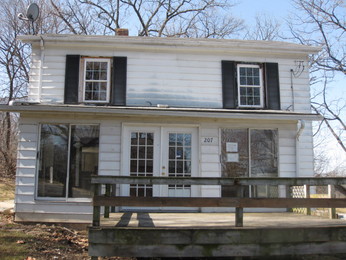 207 Adams St, Yorkville, IL 60560 