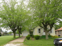 217 5th St, Standard, IL 61363 