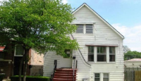 2517 East Avenue, Berwyn, IL 60402 