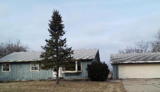 11546 West 11th Street, Zion, IL 60099 