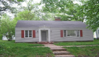 321 E Winter Ave, Greenville, IL 62246 
