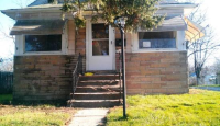131 North Orchard Avenue, Waukegan, IL 60085 