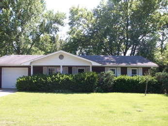 38 Fenwood Drive, Belleville, IL 62220 